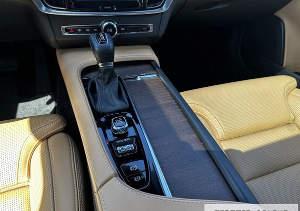 Volvo S90 cena 139000 przebieg: 72000, rok produkcji 2019 z Warszawa małe 352